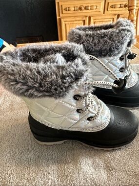 Ozark Trail Silver and Black Kids Snow Boots